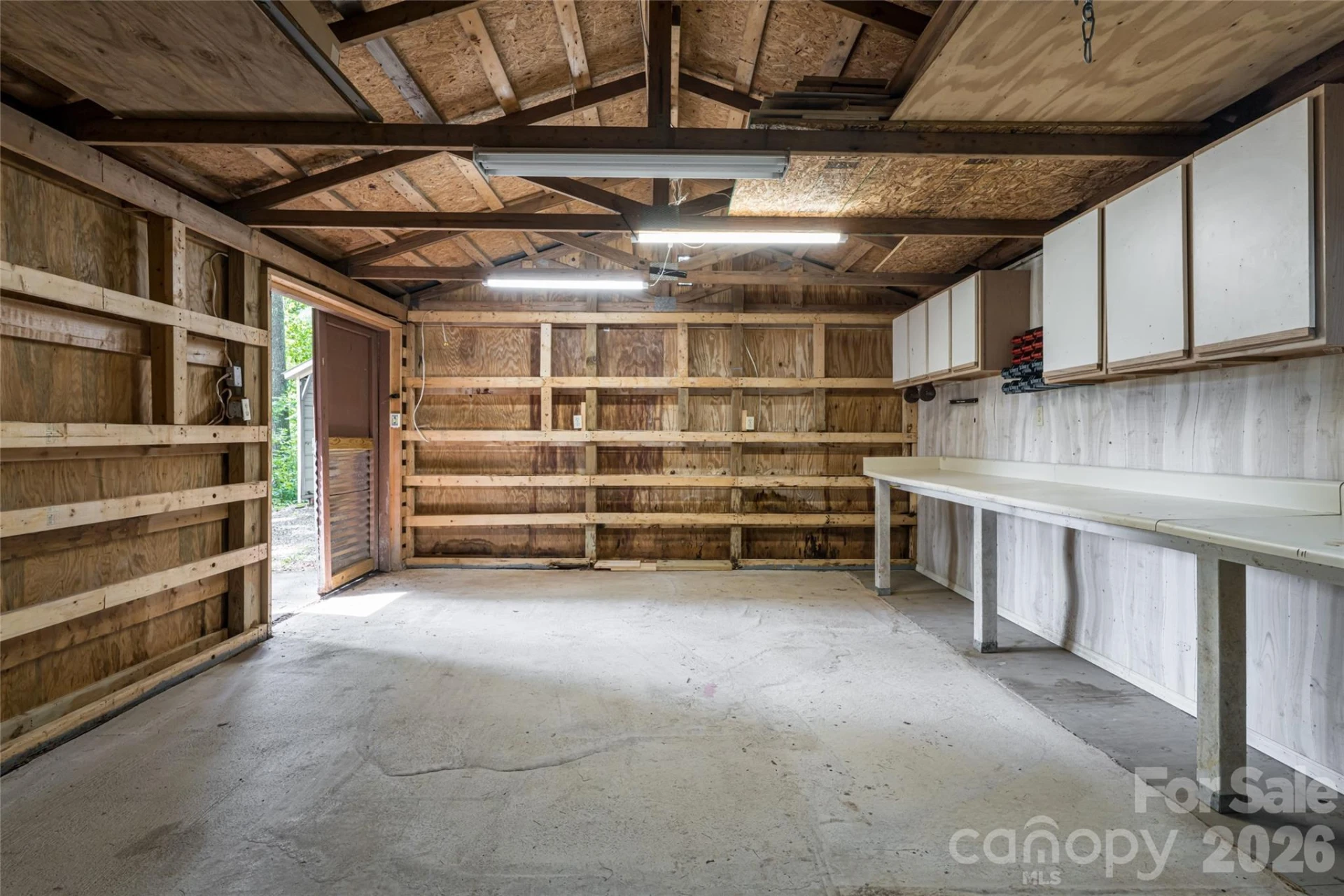 427 Shadowwood Drive - Photo 44