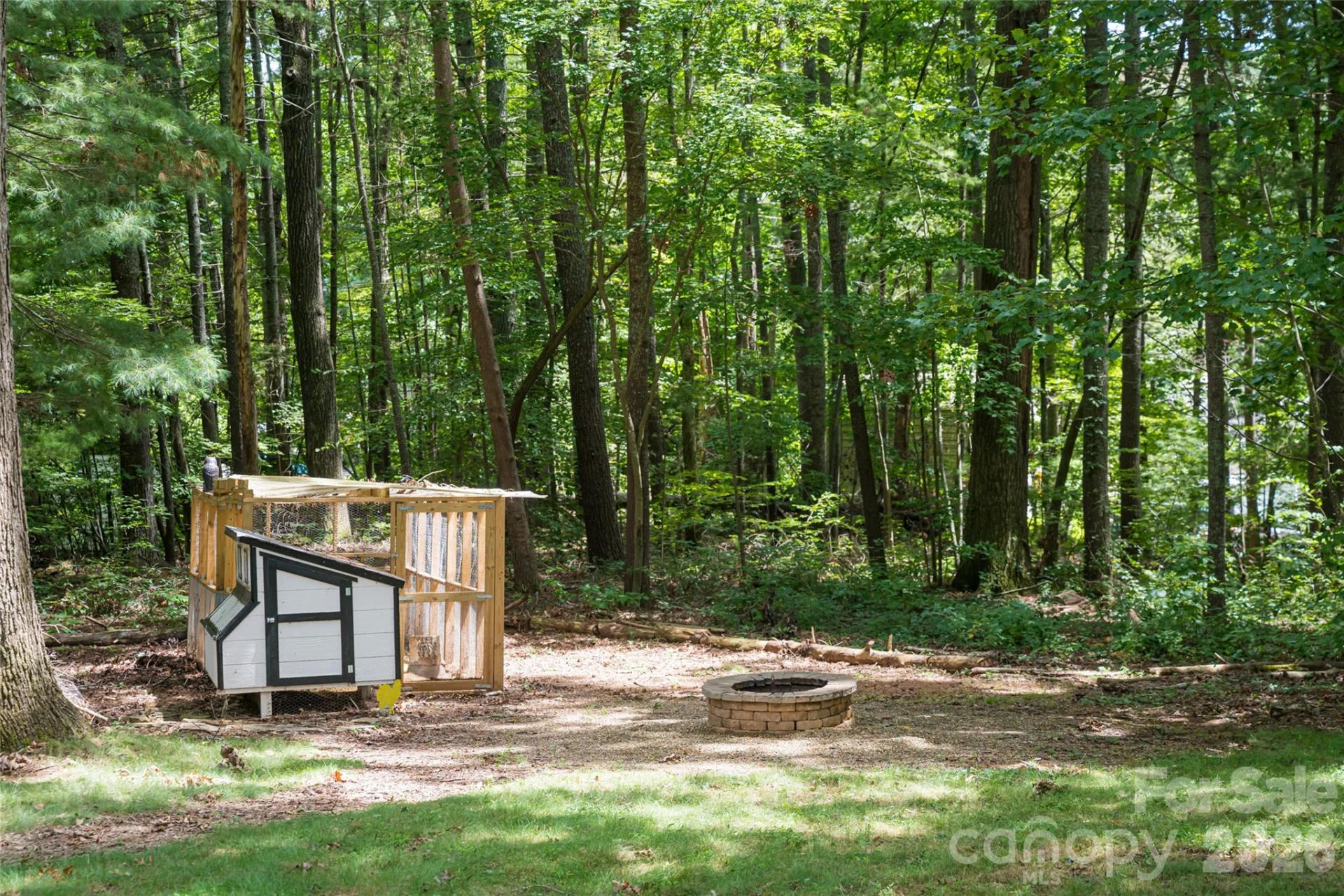 427 Shadowwood Drive - Photo 46