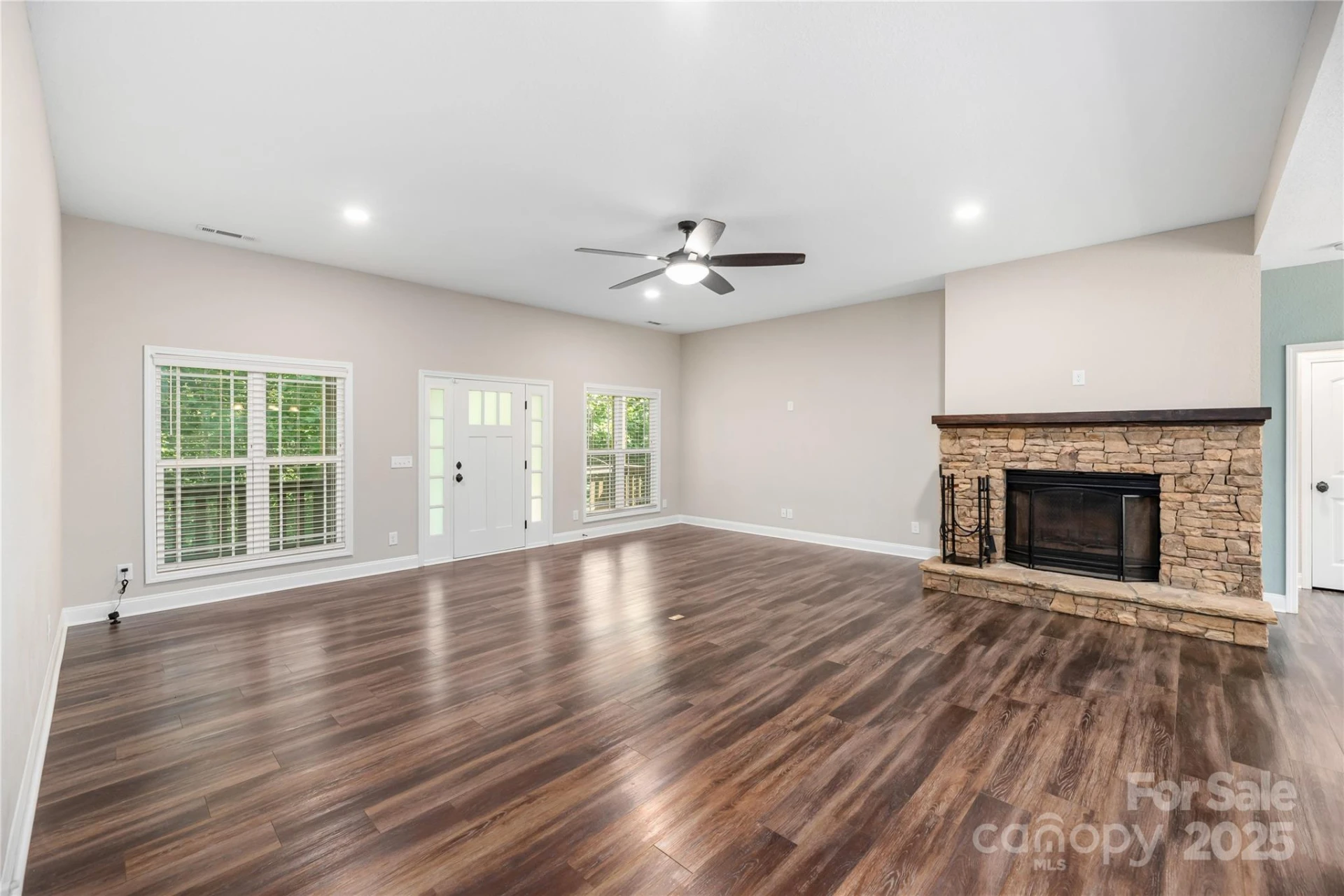 5496 White Oak Road - Photo 2
