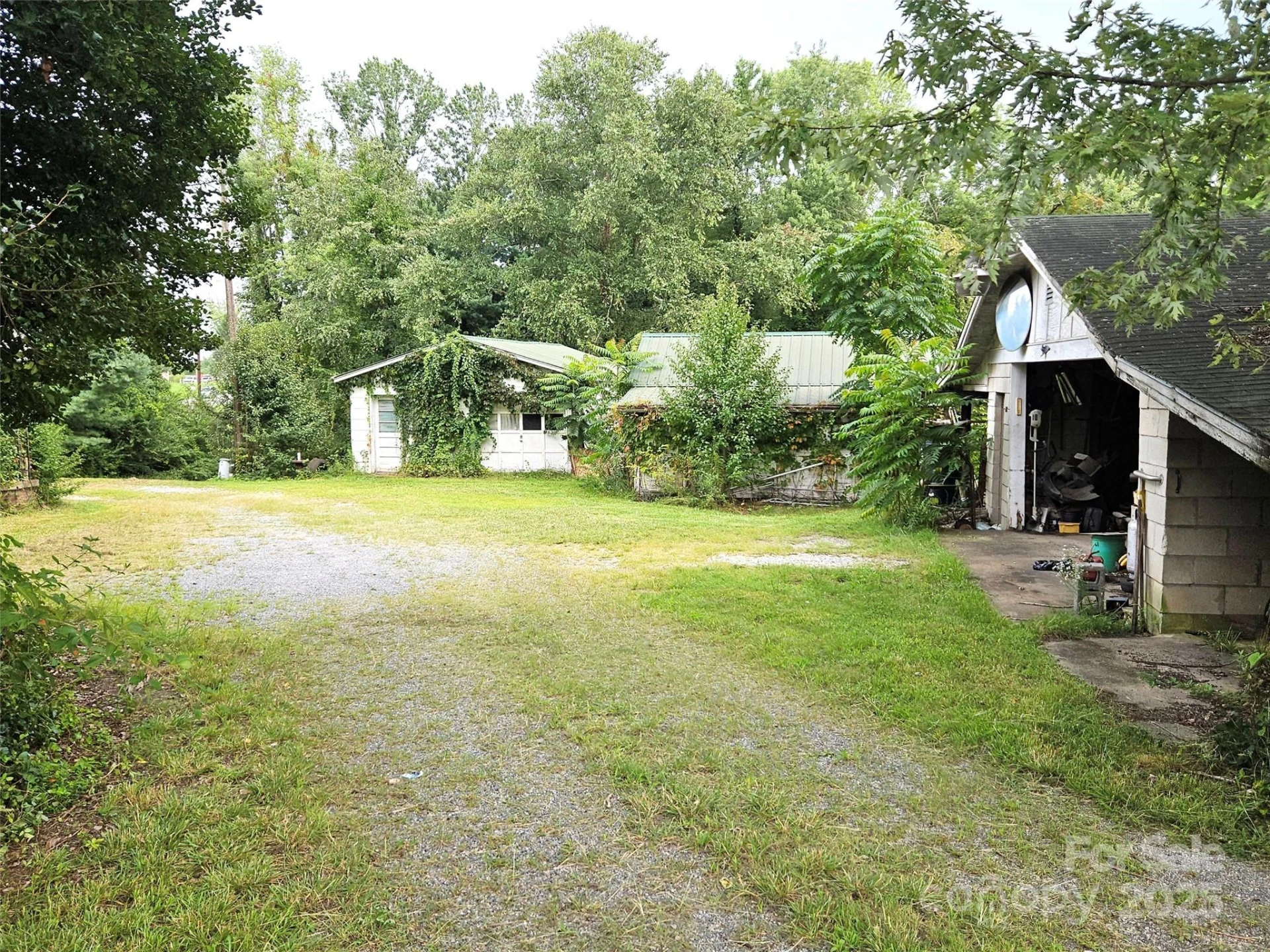 4184 Haywood Road - Photo 2