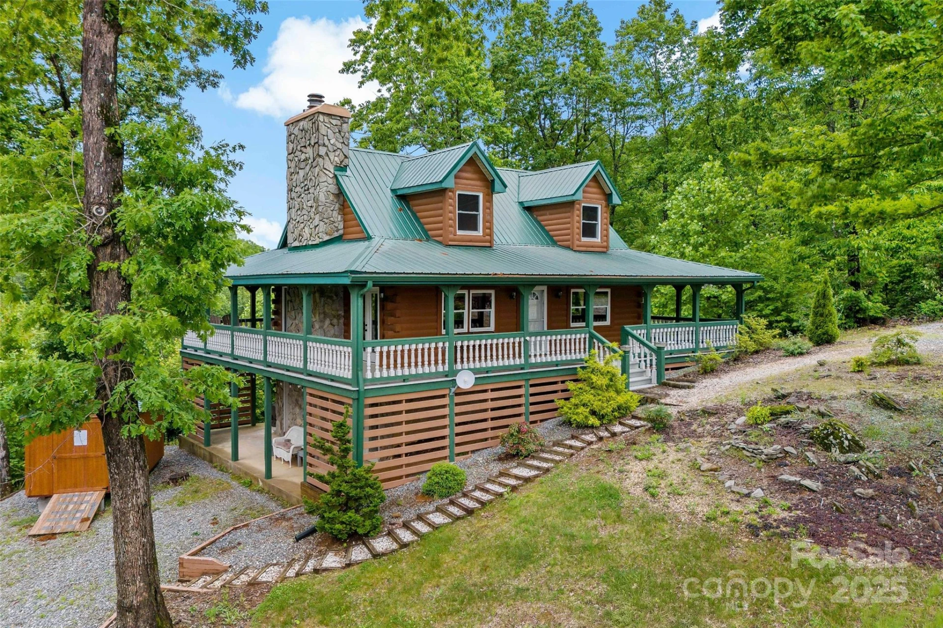 2097 Pinnacle Parkway - Photo 2