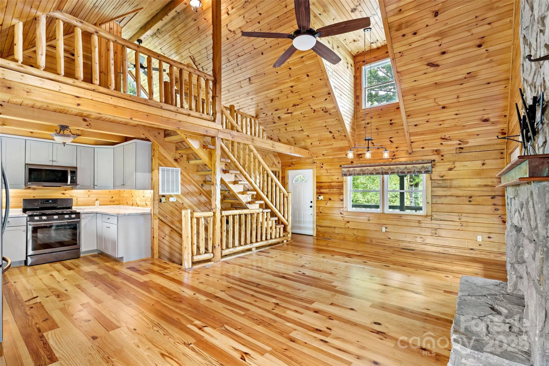 2097 Pinnacle Parkway - Photo 13