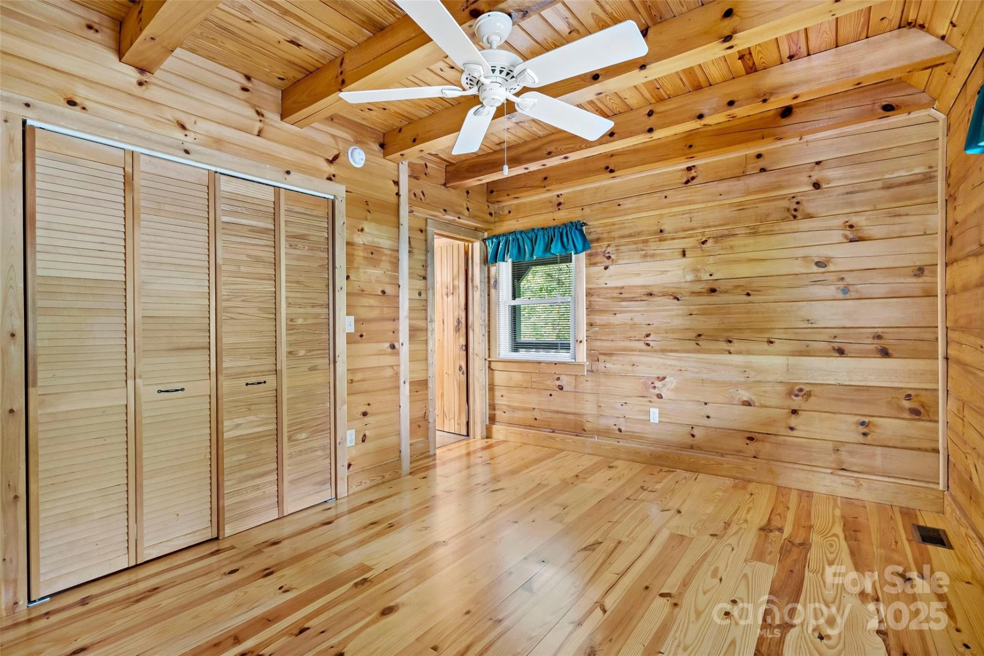 2097 Pinnacle Parkway - Photo 18
