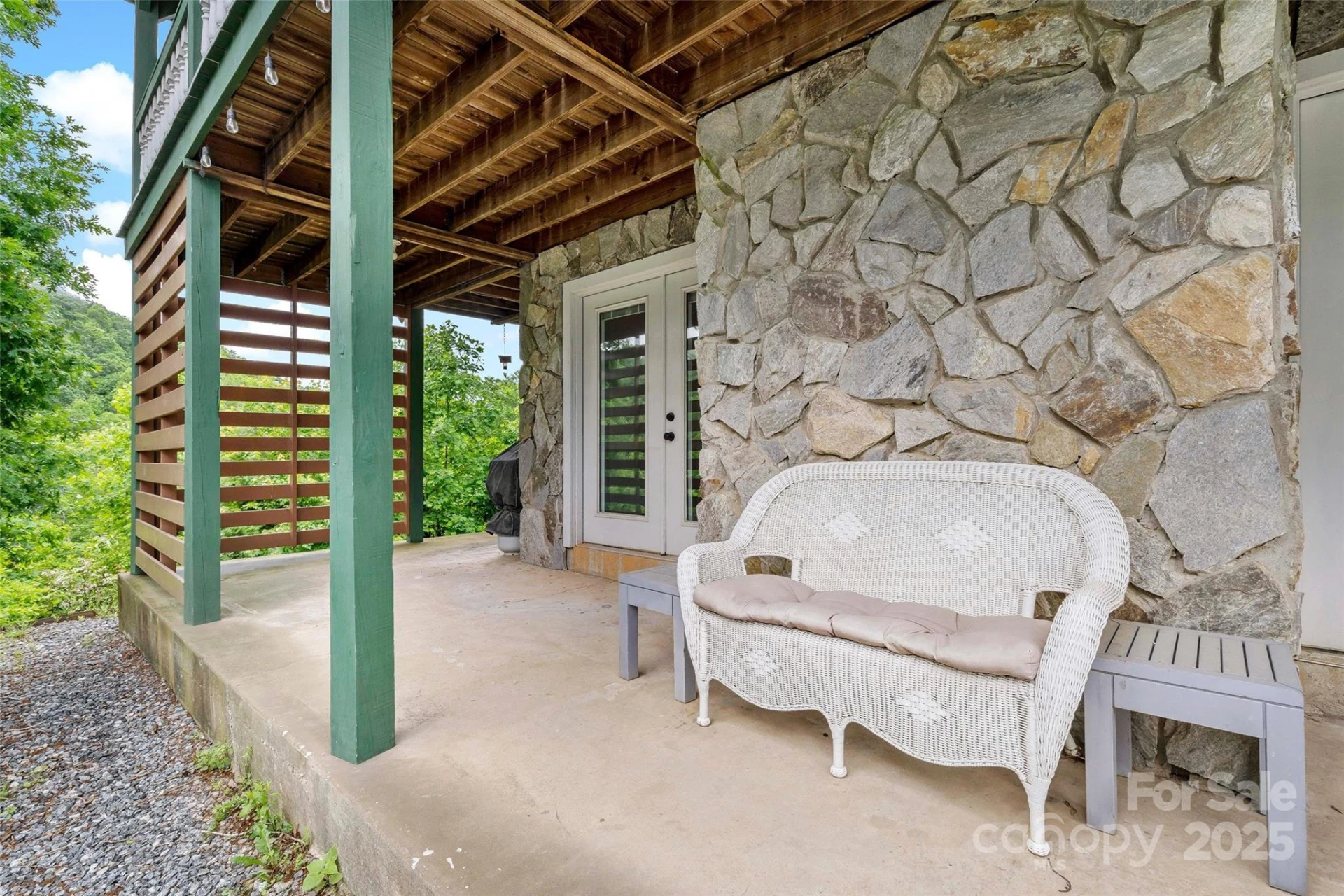 2097 Pinnacle Parkway - Photo 35