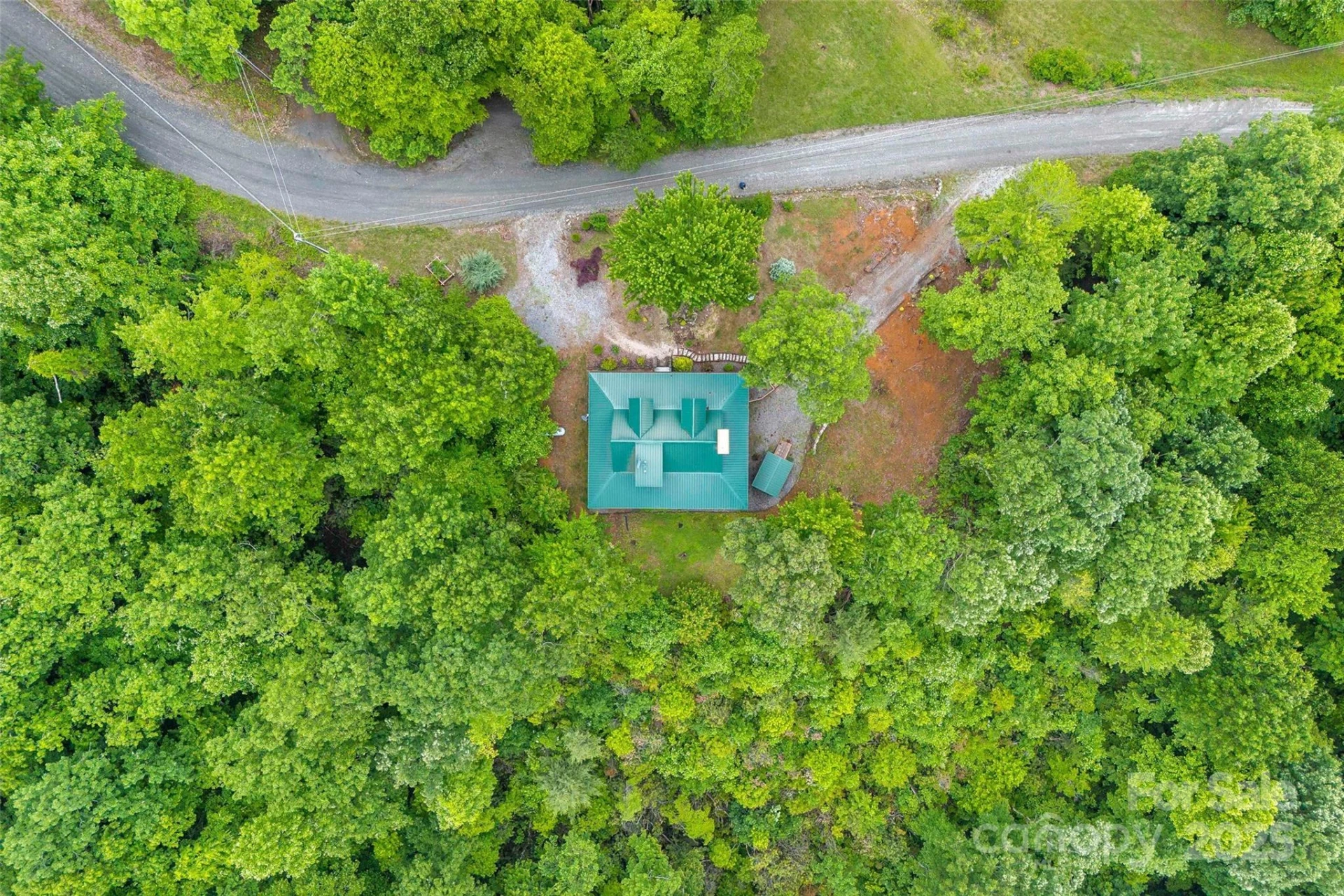 2097 Pinnacle Parkway - Photo 38