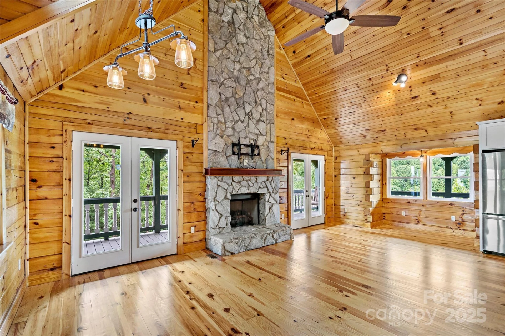 2097 Pinnacle Parkway - Photo 6