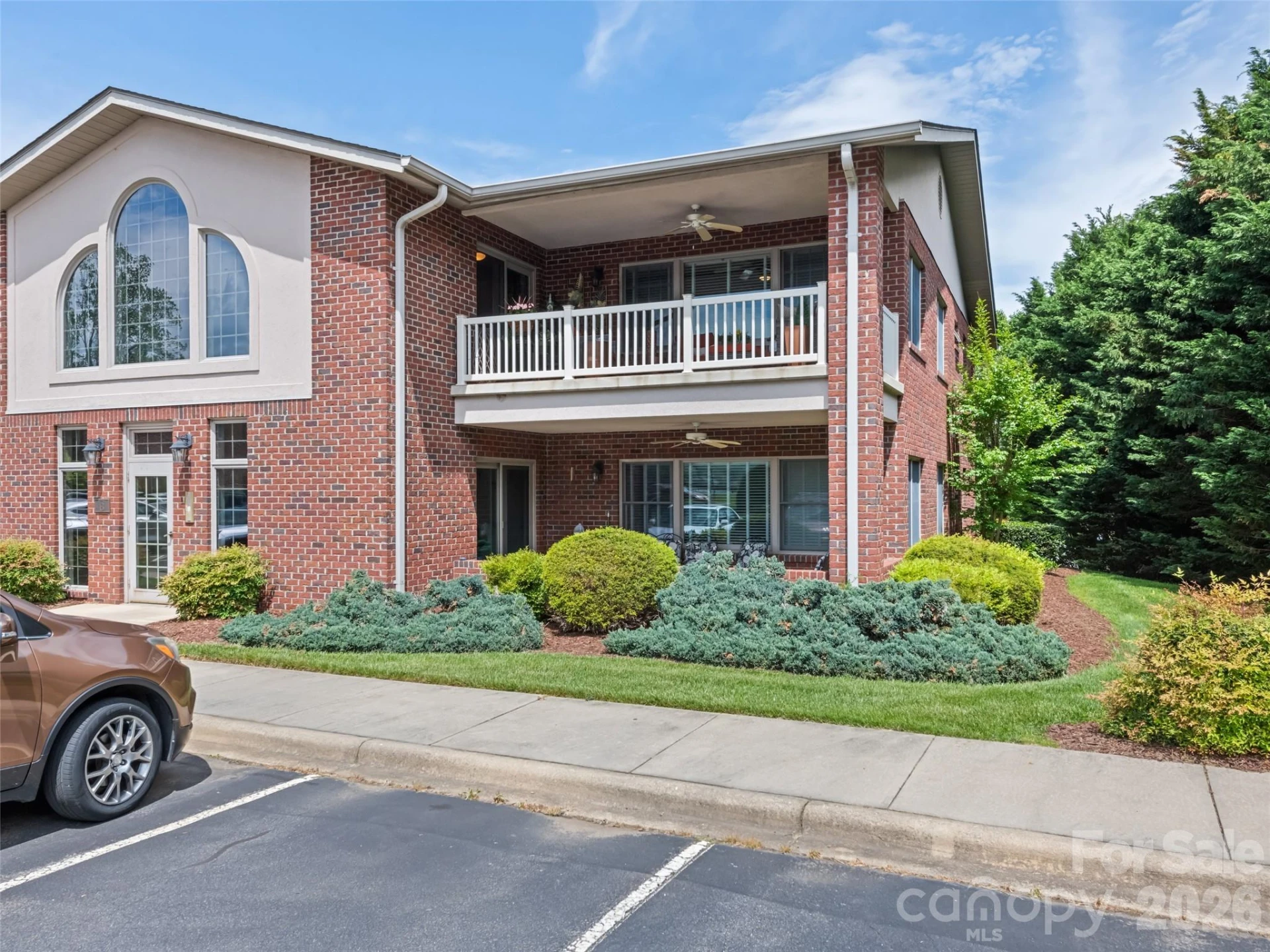1465 S Lakeshore Drive #B-2