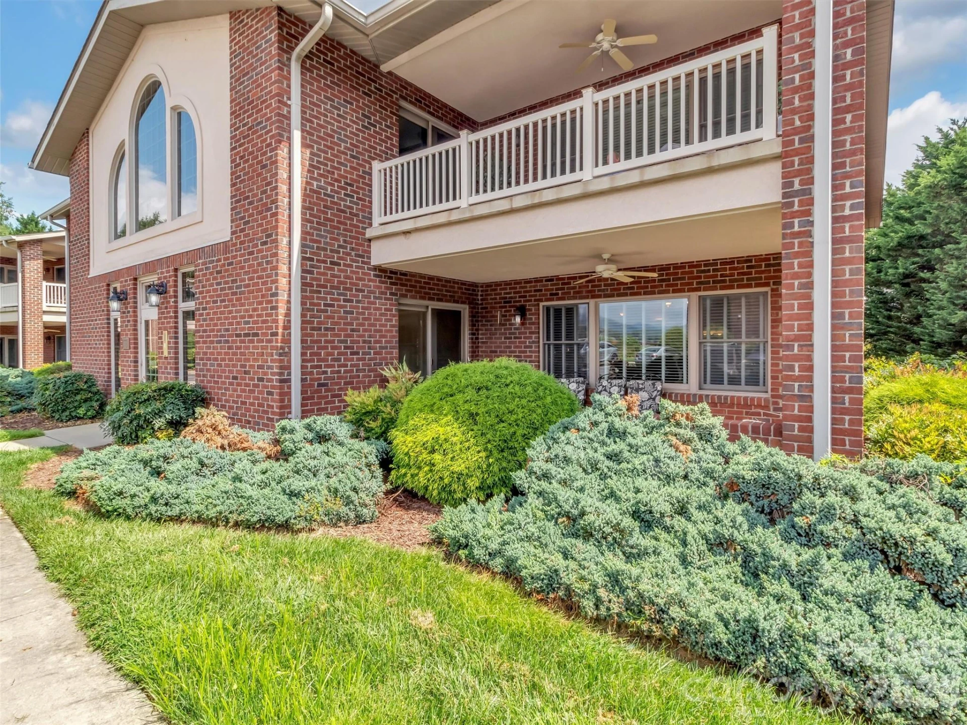 1465 S Lakeshore Drive #B-2 - Photo 2