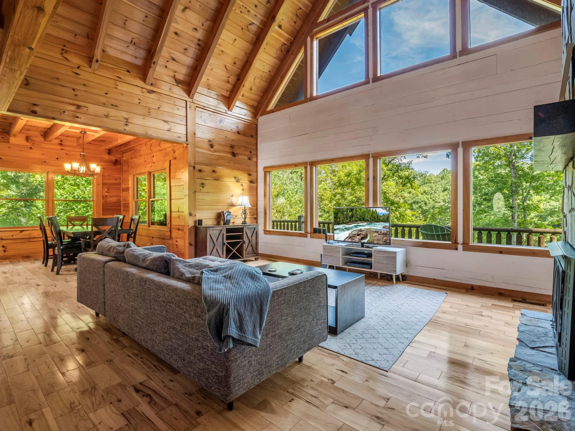 1029 Rainbow Circle - Photo 2