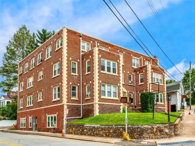 13 Newfound Street, Canton, NC, 28716