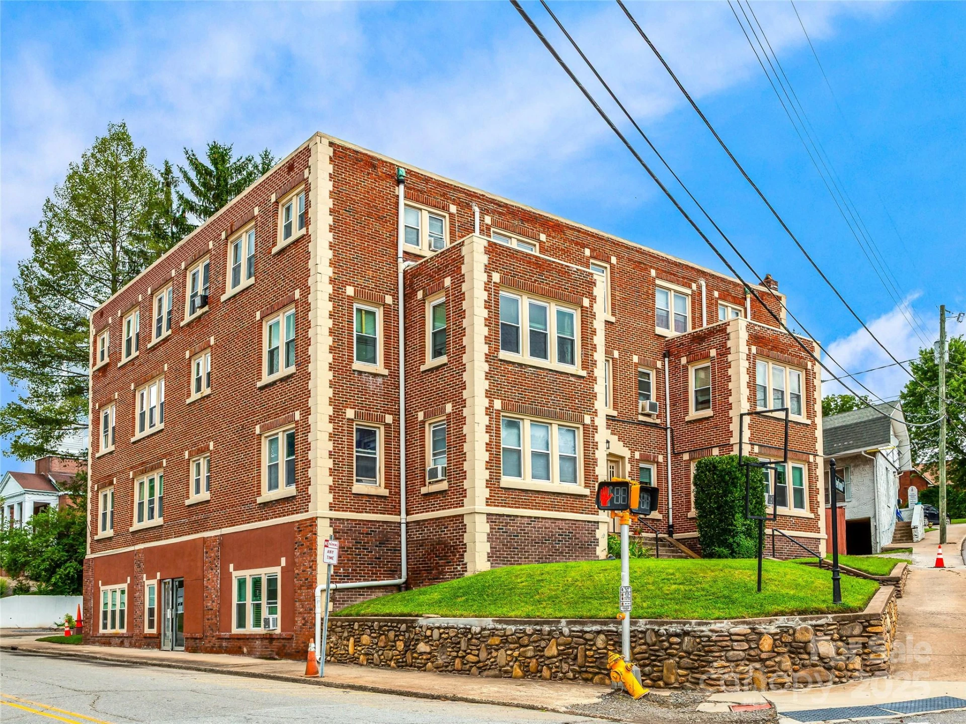 13 Newfound Street