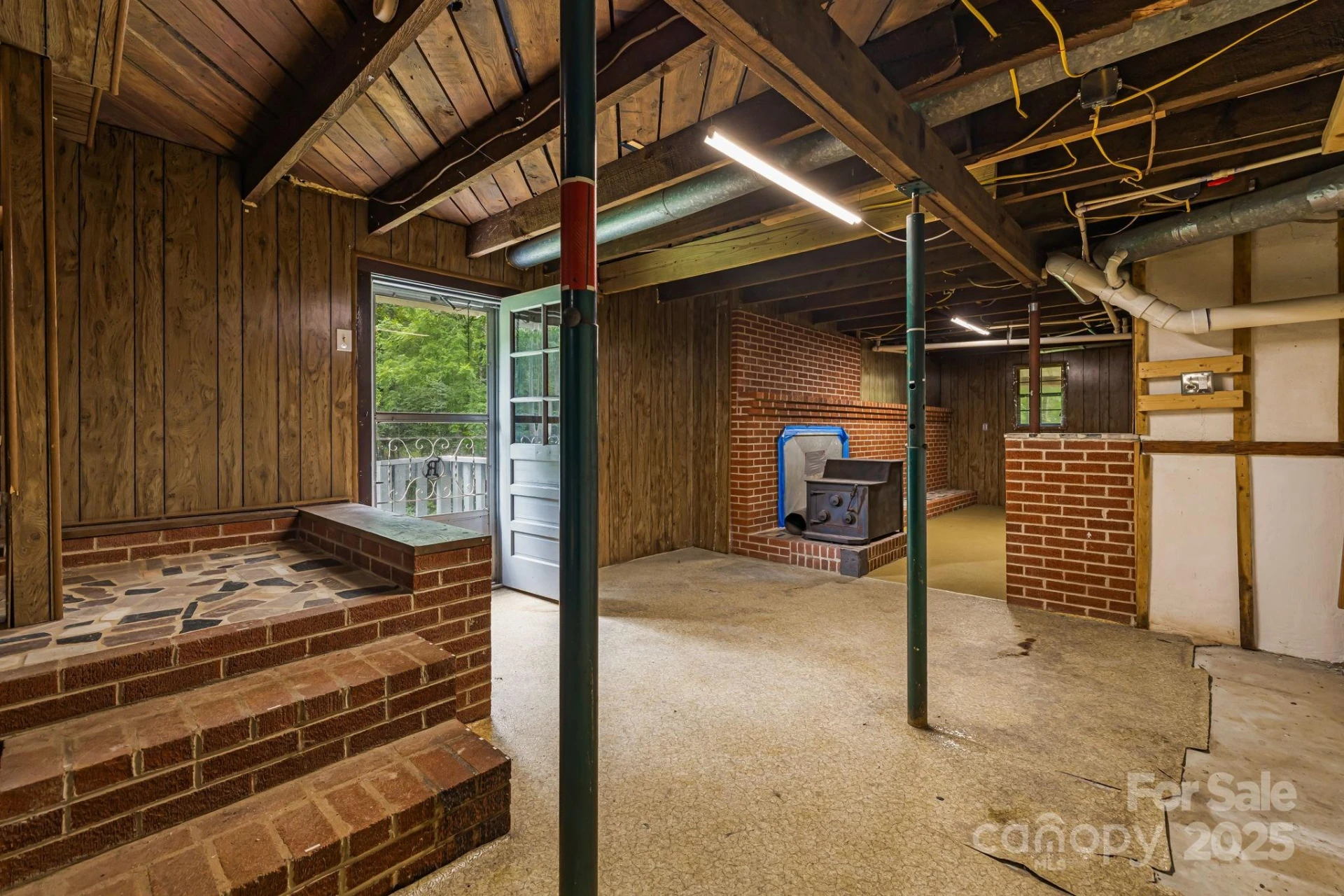 8171 Sugar Hill Road - Photo 22