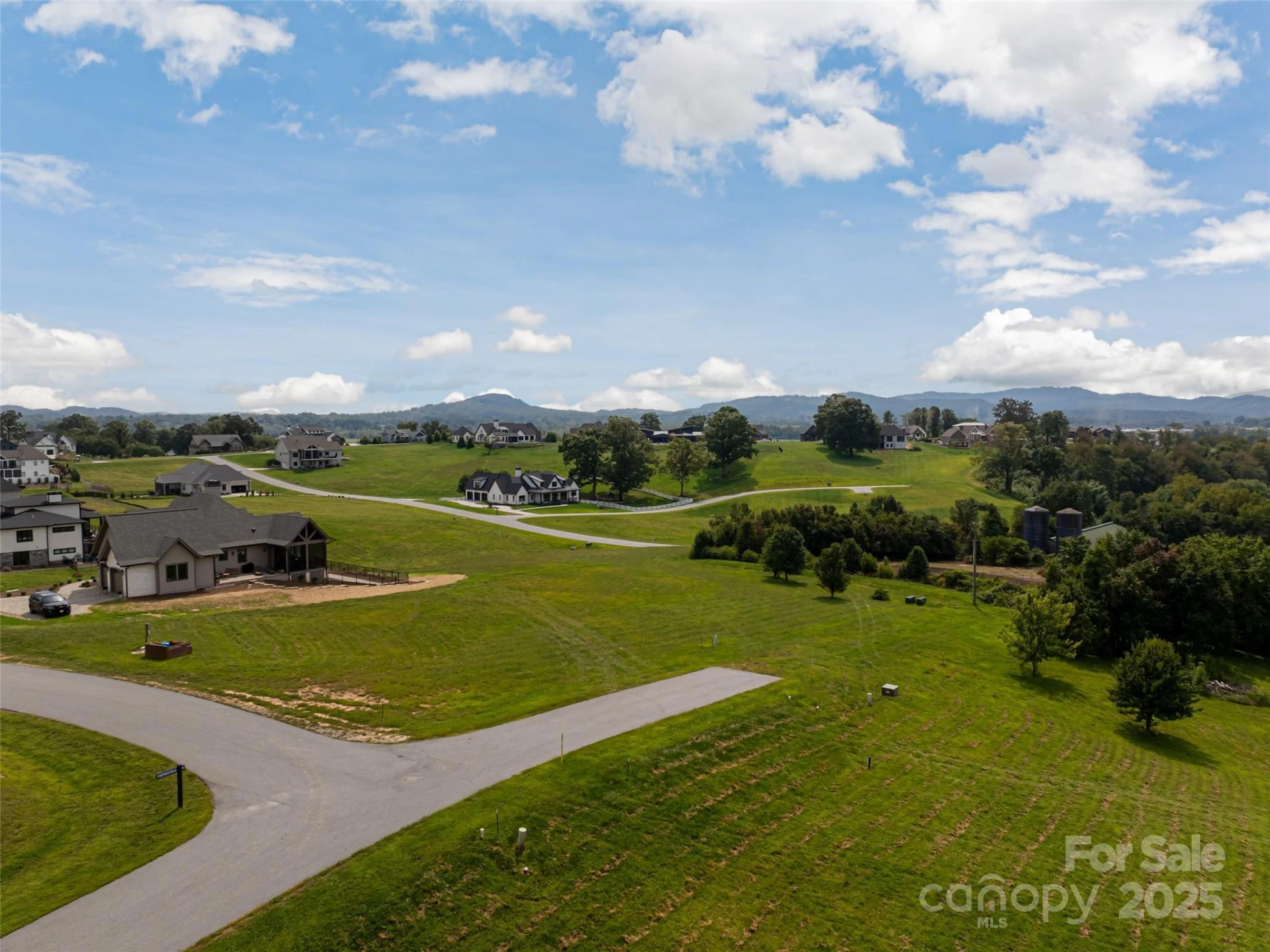 301 Majestic Ridge Road #57 - Photo 5