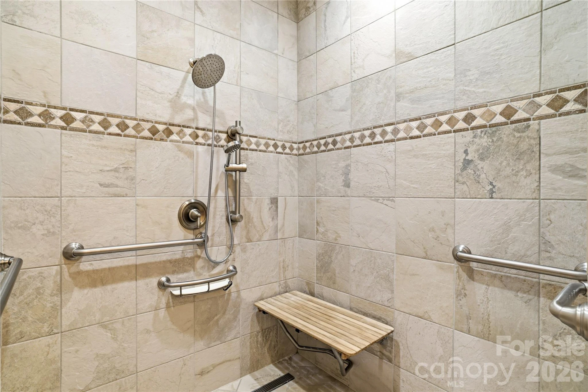 140 Debbie Loop - Photo 24