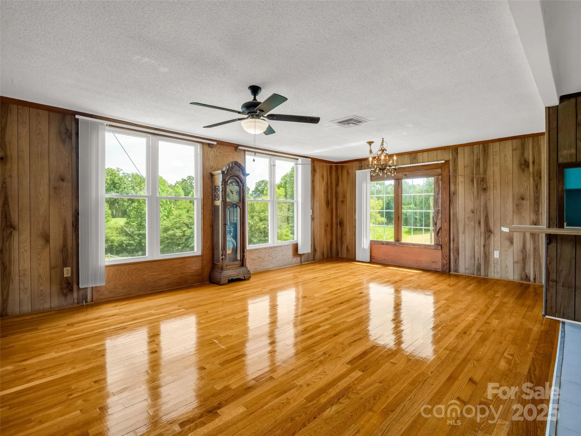 184 Spring Street - Photo 7