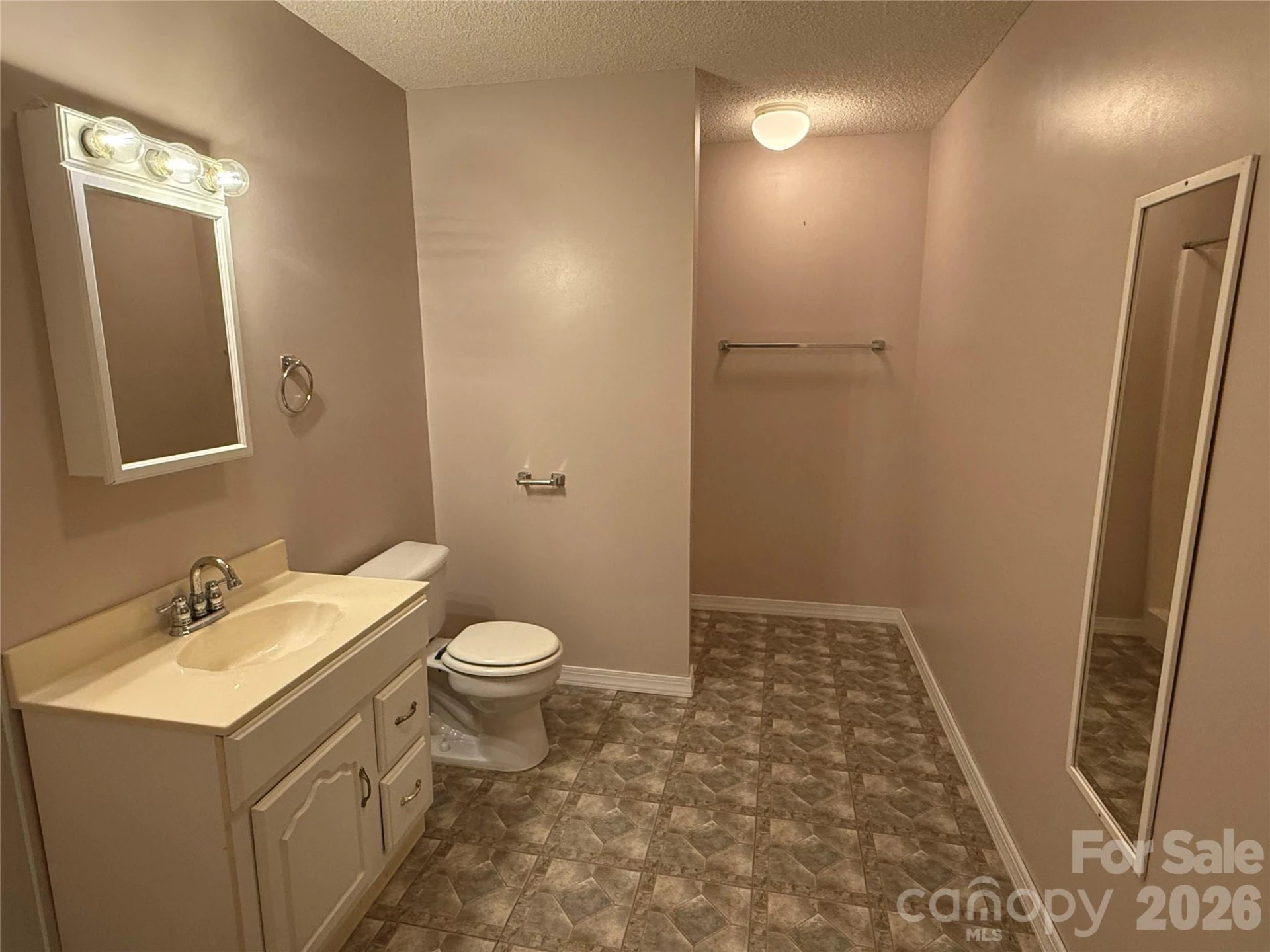 66 Ashlyn Lane - Photo 38