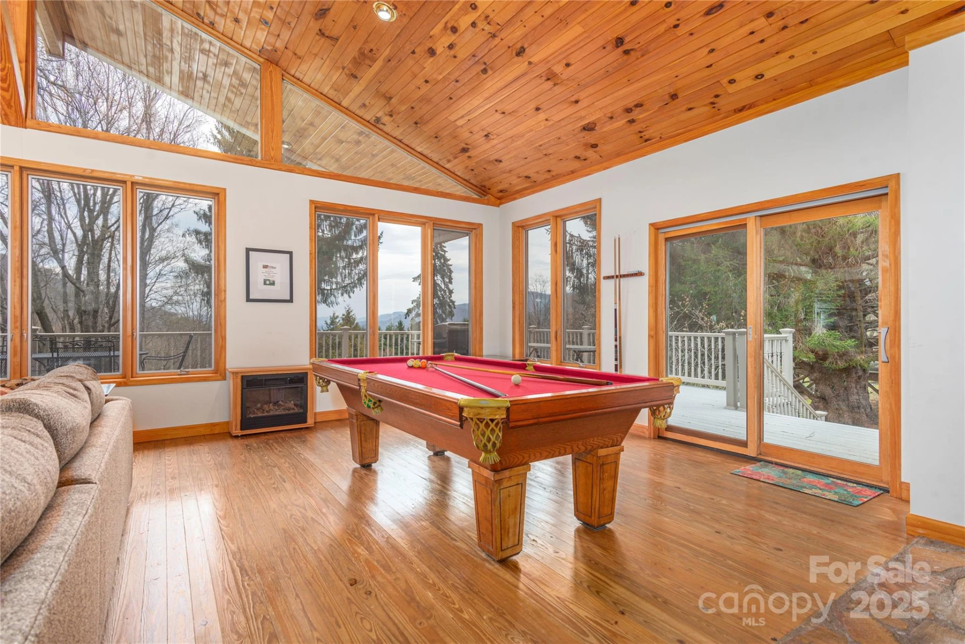 55 Grove Park - Photo 4