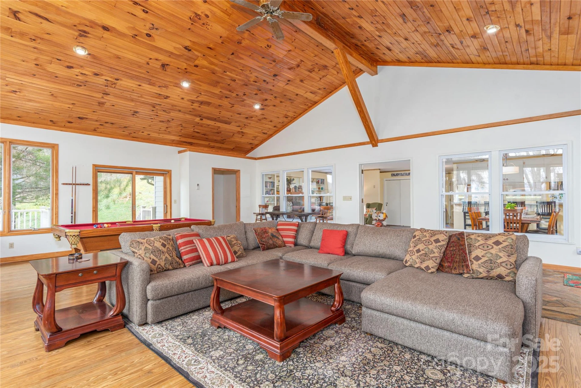 55 Grove Park - Photo 6
