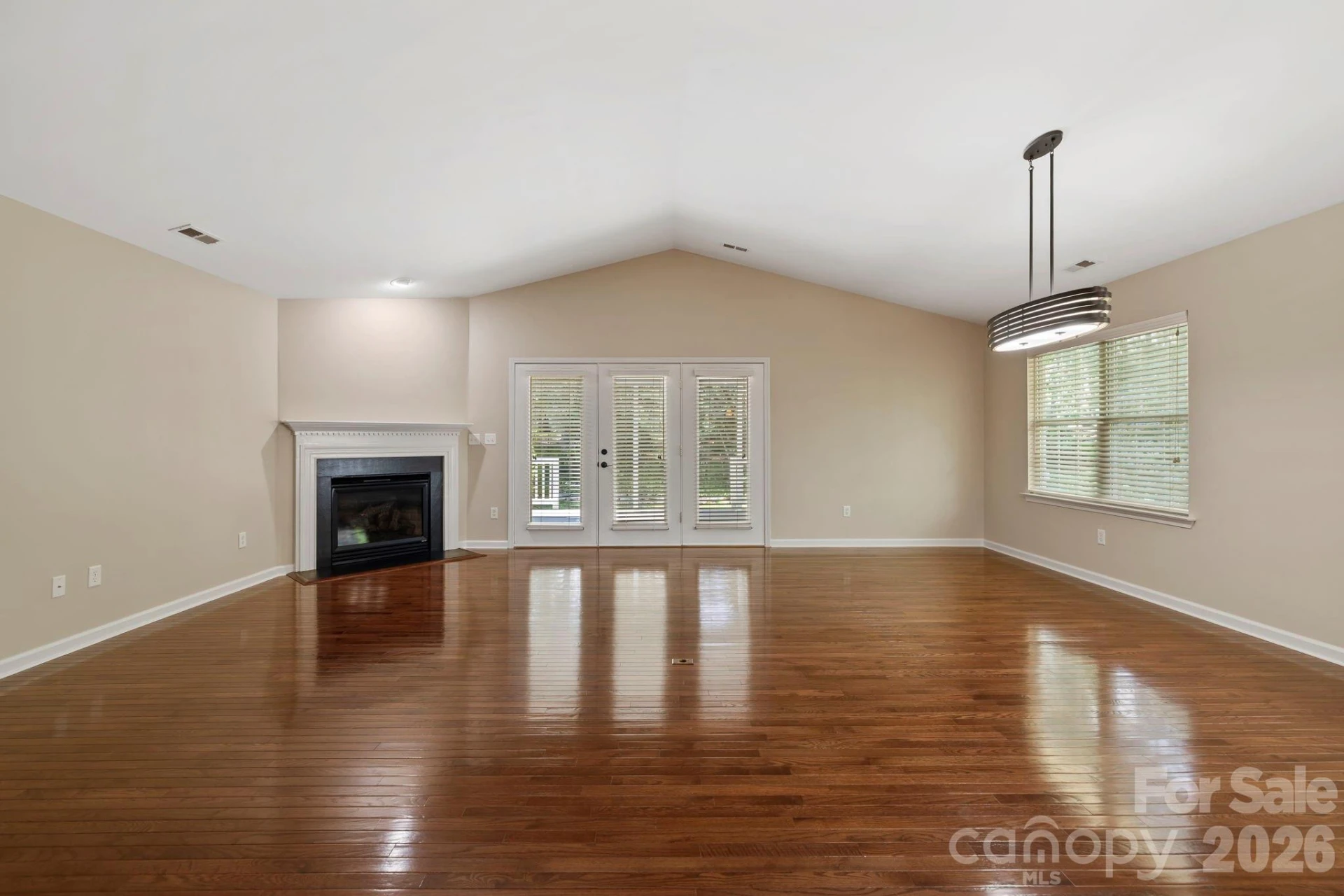 241 Fairway View Drive - Photo 4