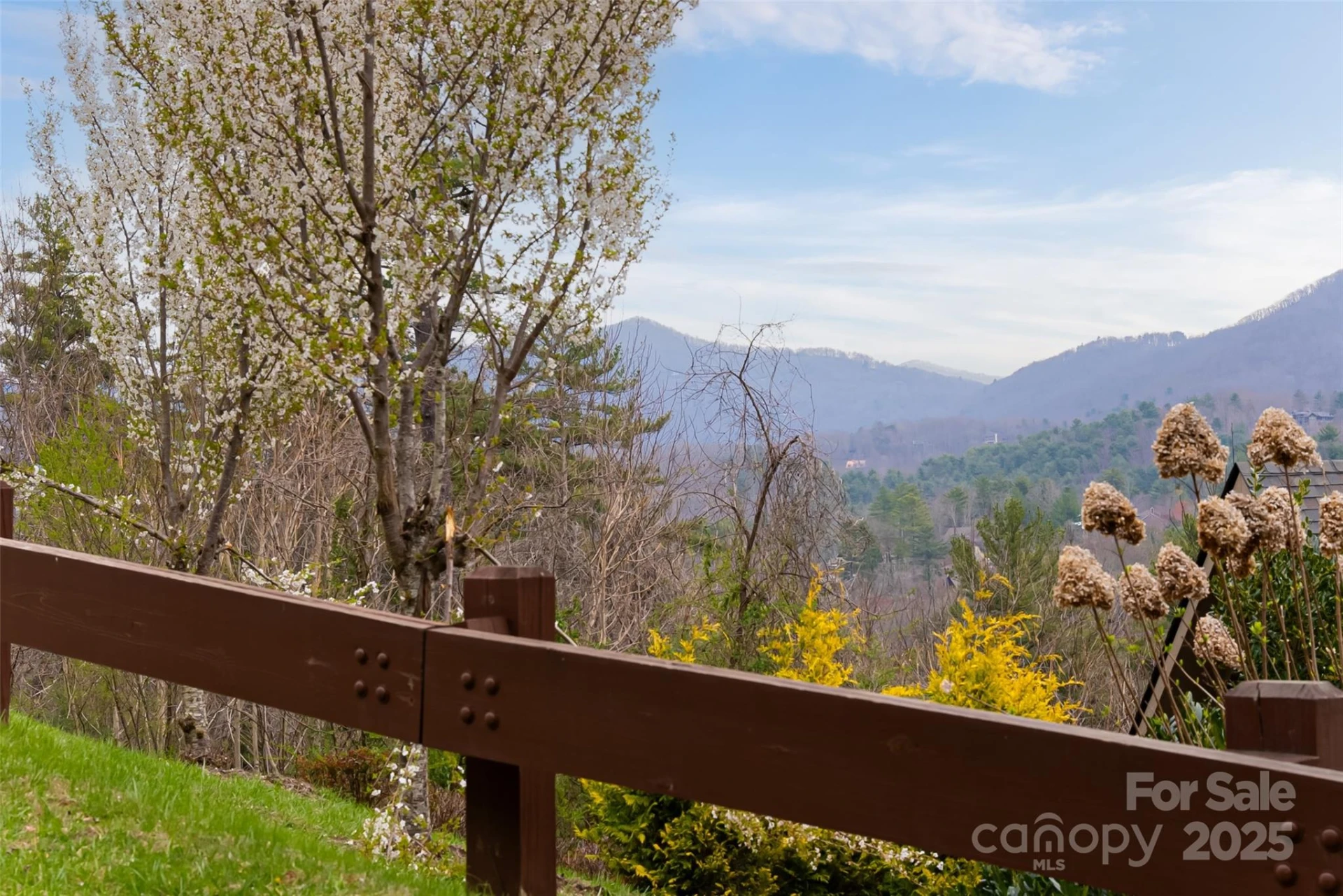 32 Grovepoint Way - Photo 8