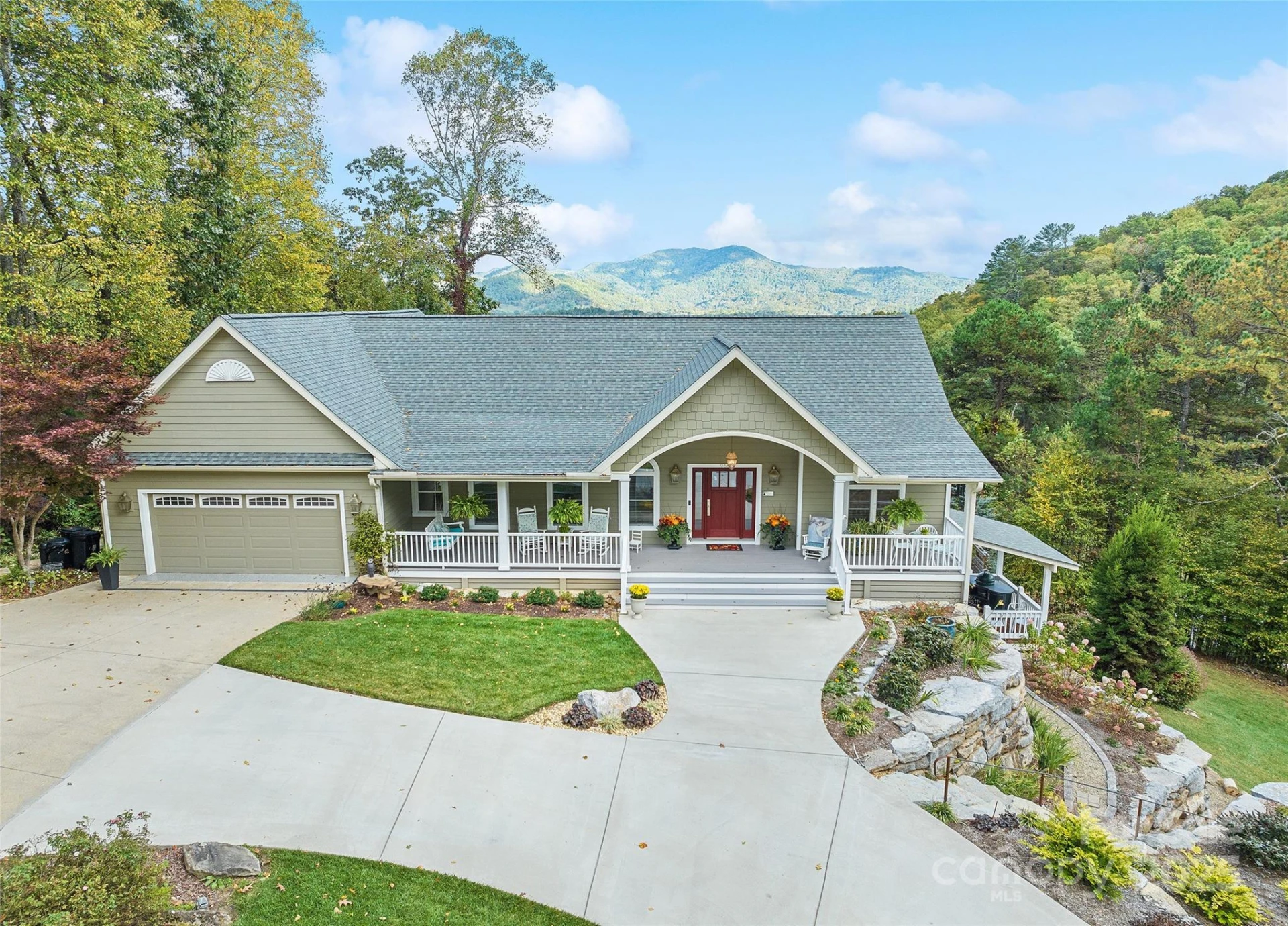 966 Coyote Hollow Road - Photo 2