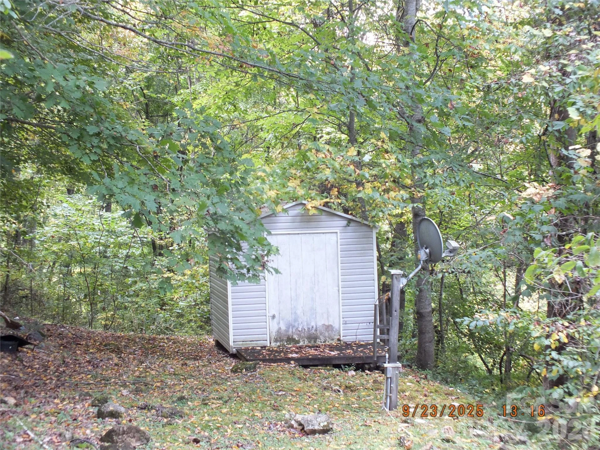 408 Whispering Winds Road - Photo 31