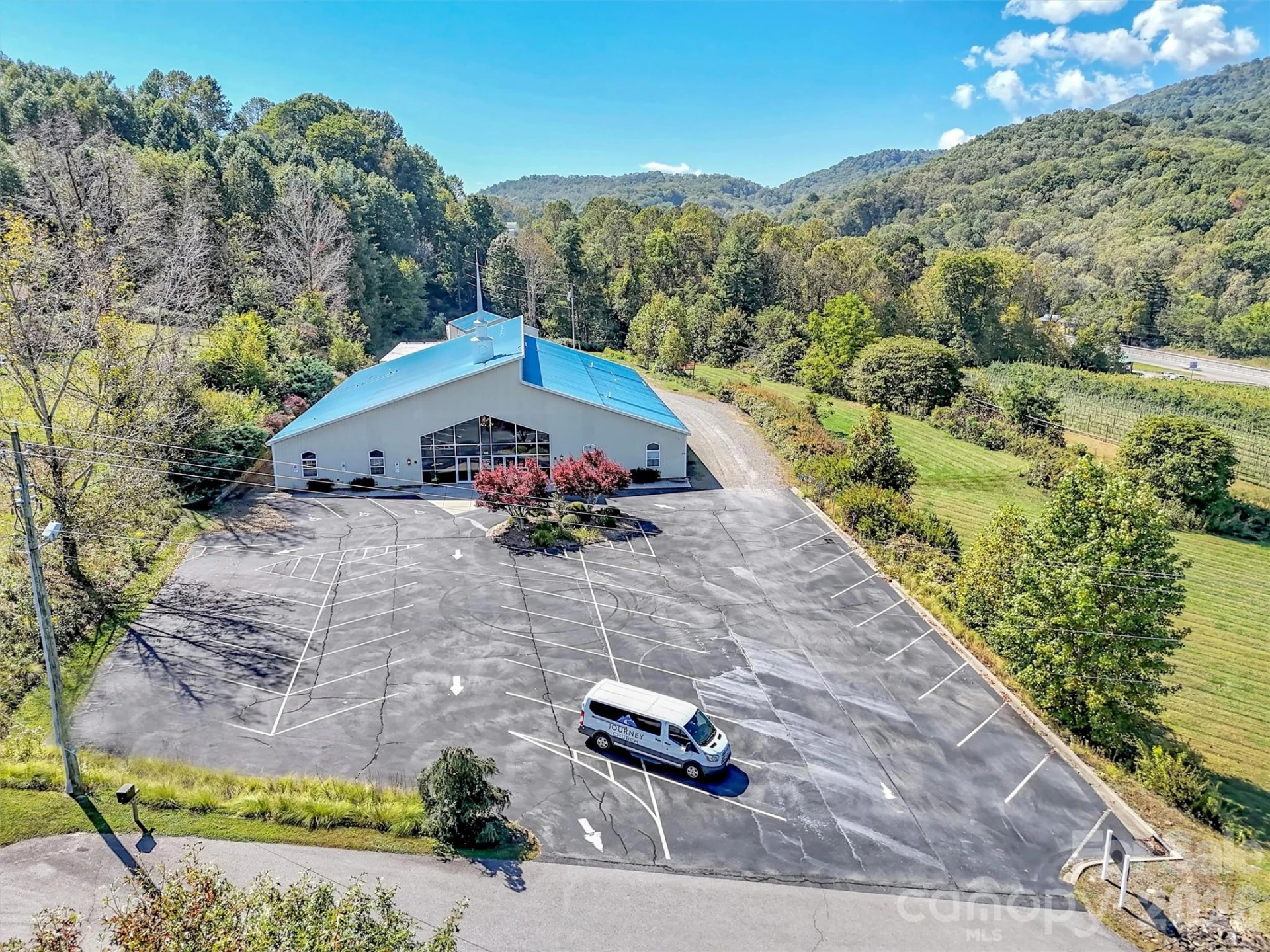 224 Barber Hill Drive - Photo 4