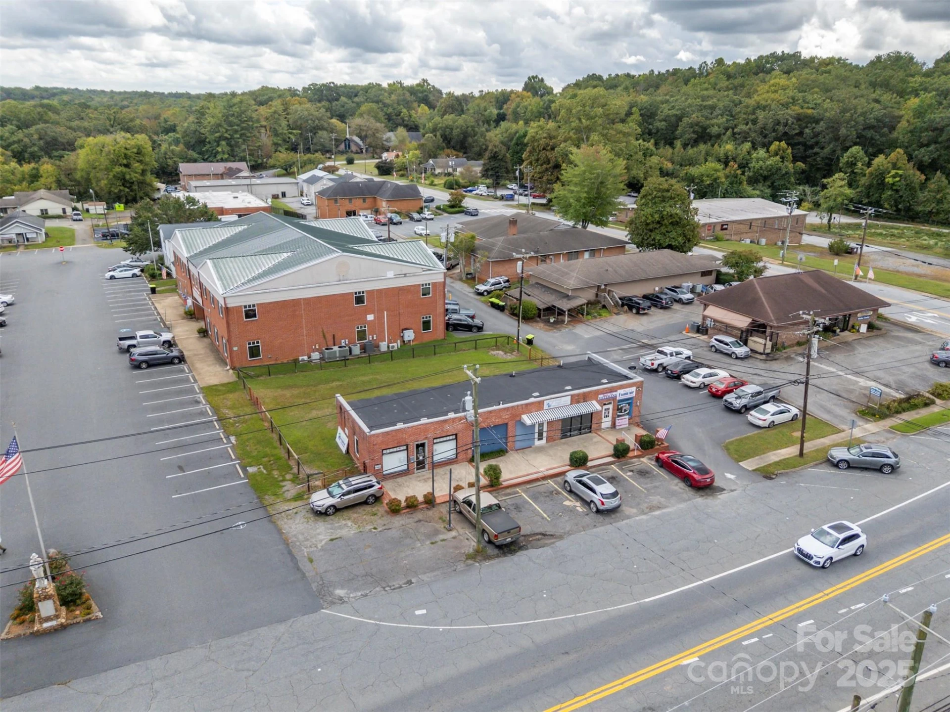40 E Mills Street - Photo 9