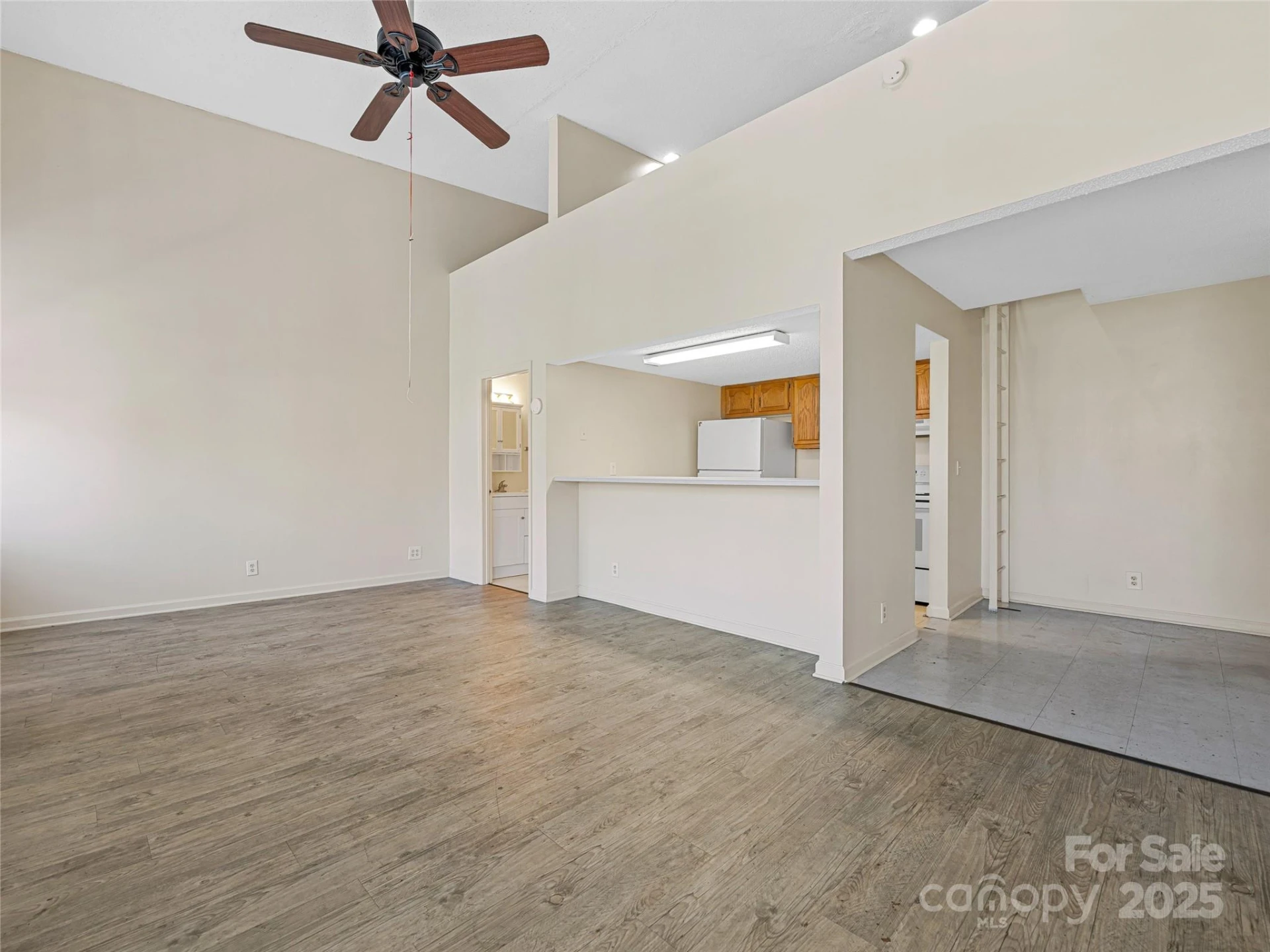 58 Broadway Street - Photo 16