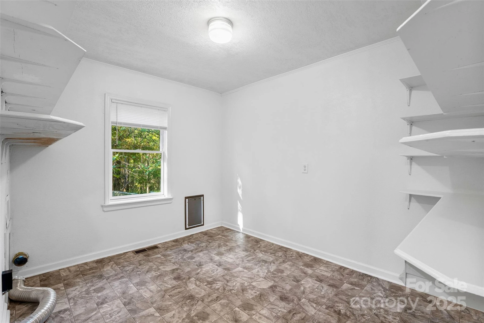 14 Luckenbach Drive - Photo 10