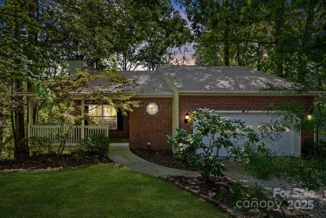 28 Foxberry Drive
