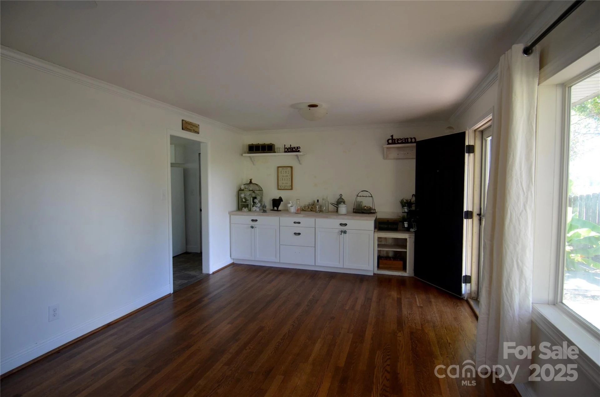 231 Stroud Street - Photo 4