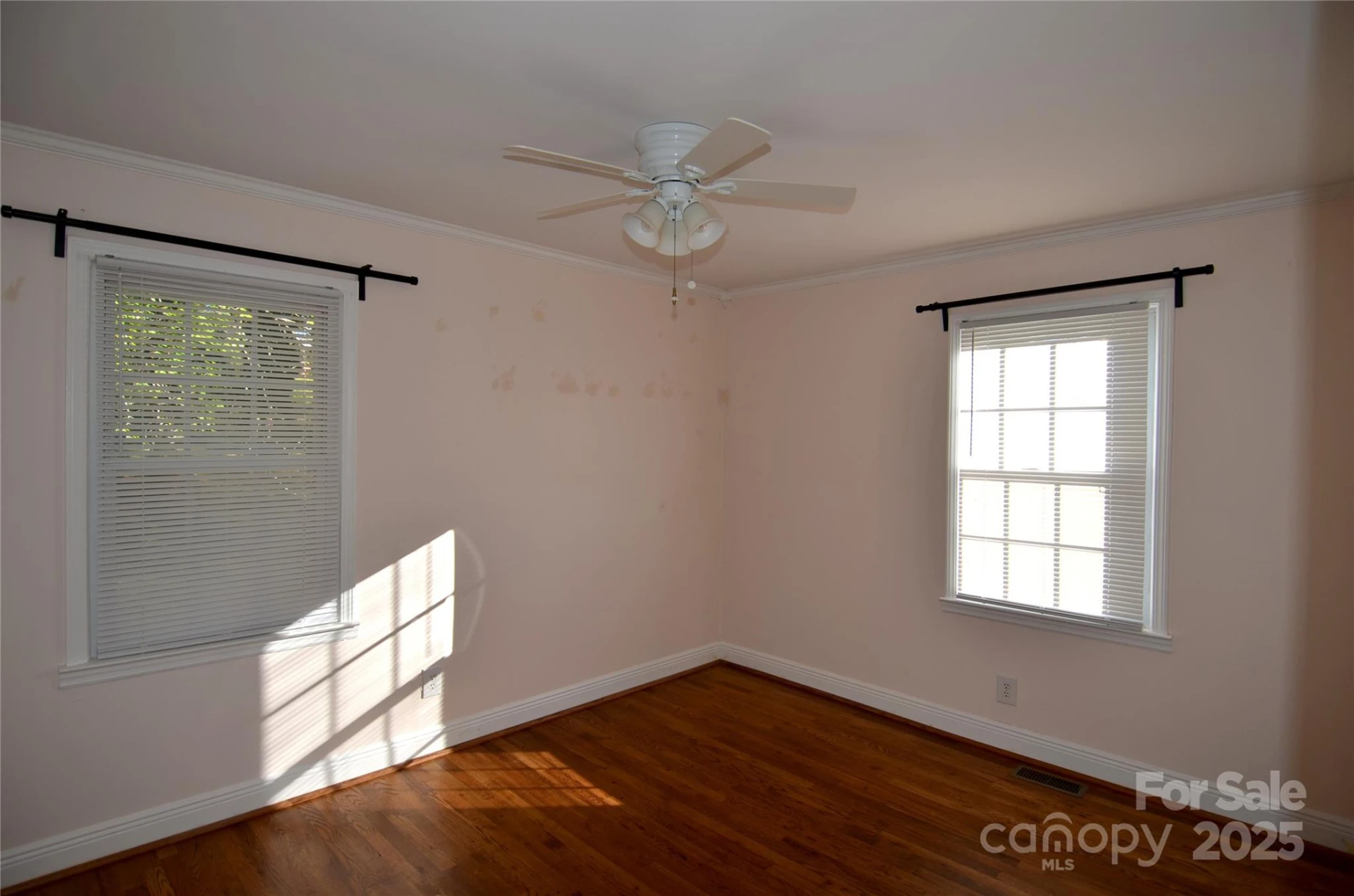 231 Stroud Street - Photo 9