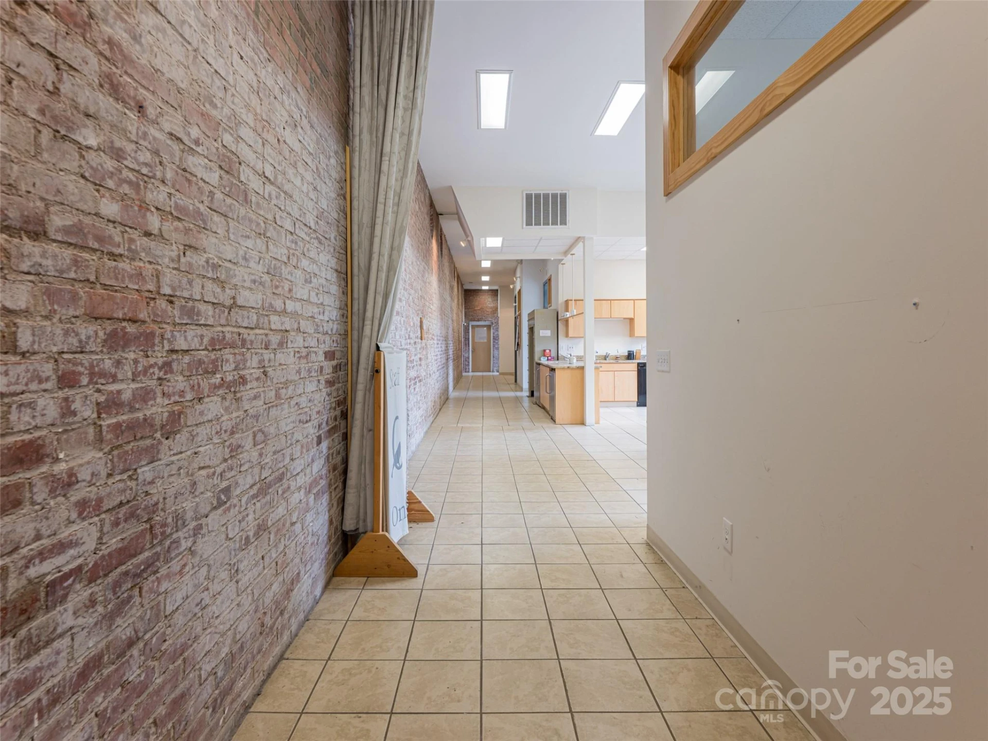 701 Oriole Drive - Photo 17