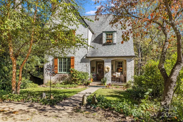 25 Normandy Road