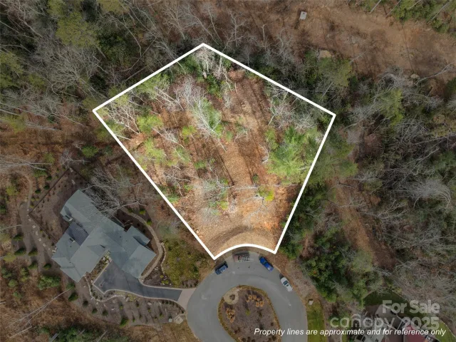 423 Moraine Court