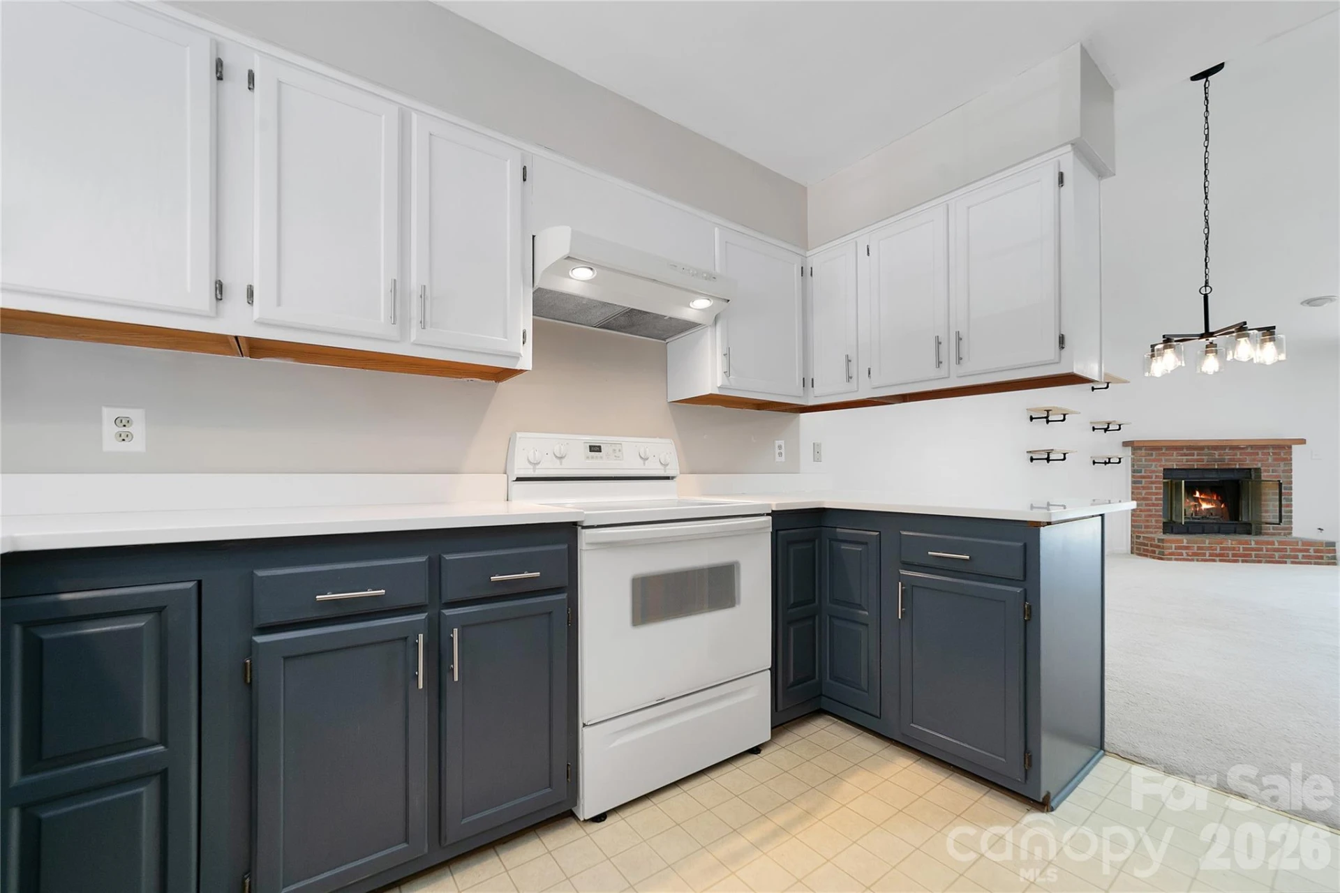 110 Lakeview Court - Photo 4