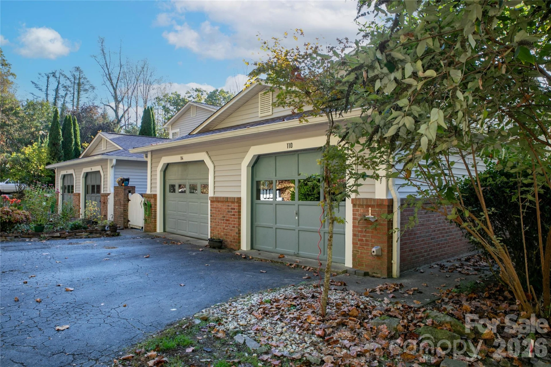 110 Lakeview Court - Photo 27