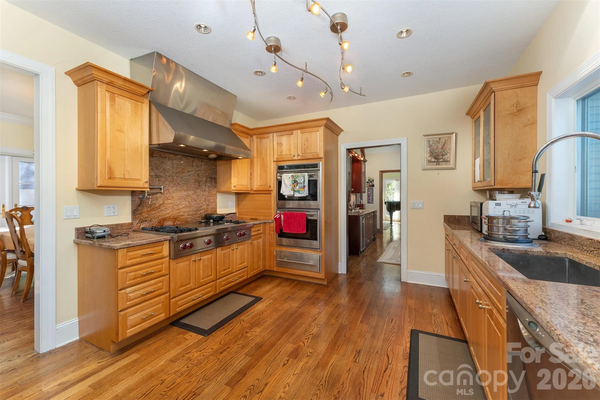 345 Hawks Nest Trail - Photo 8