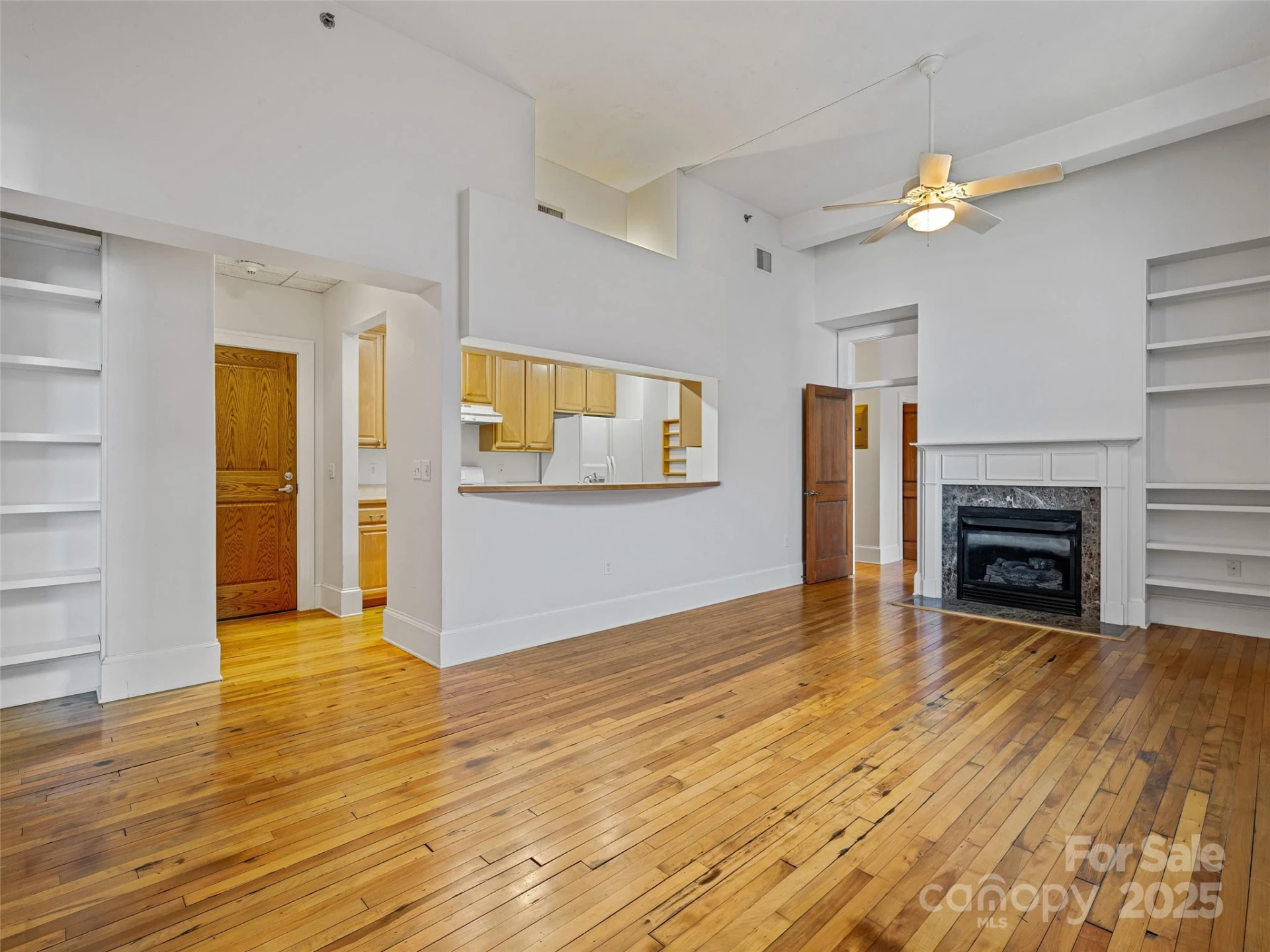 84 W Walnut Street #303 - Photo 6