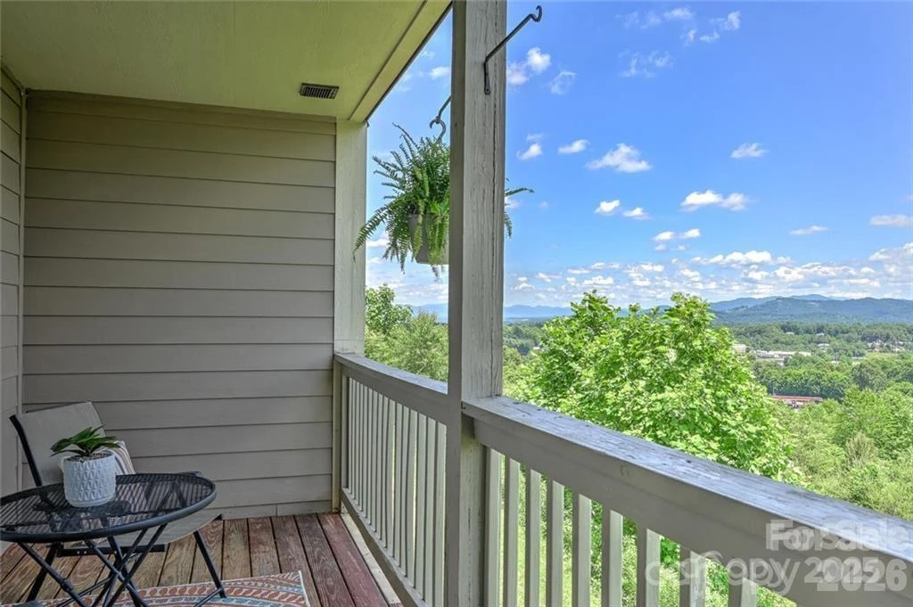 29 Rotunda Circle - Photo 6