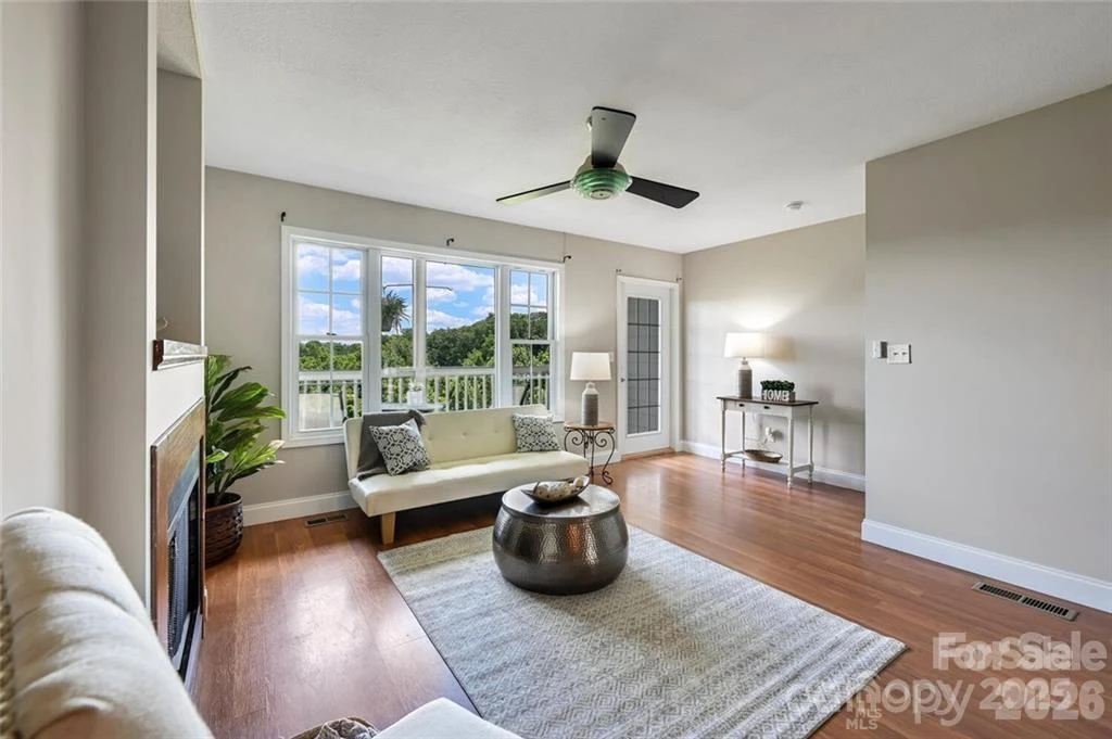 29 Rotunda Circle - Photo 10