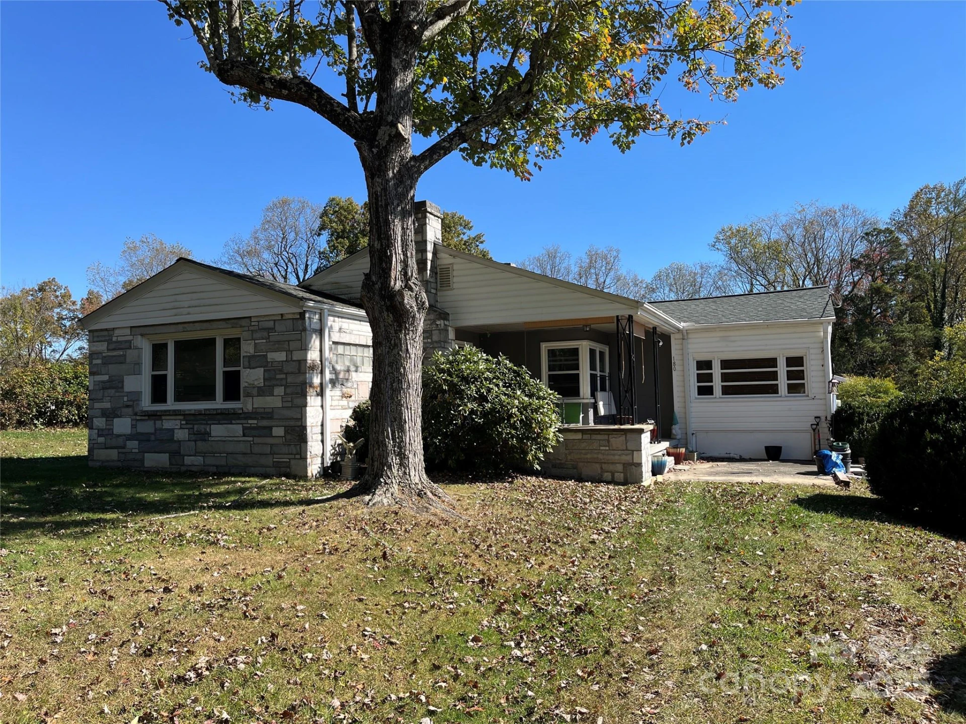 180 Holbrook Road - Photo 18
