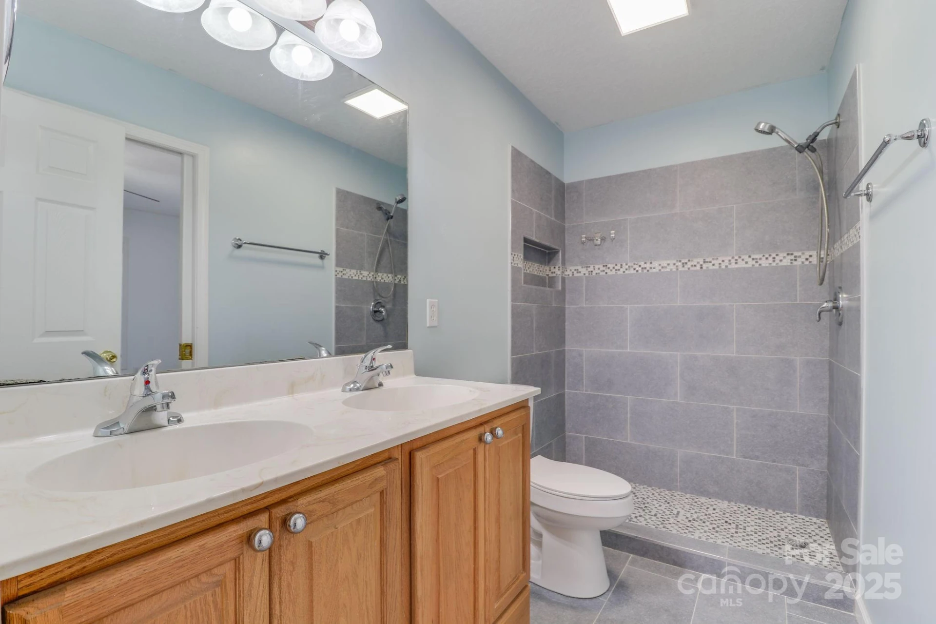 16 Aberdeen Drive - Photo 4