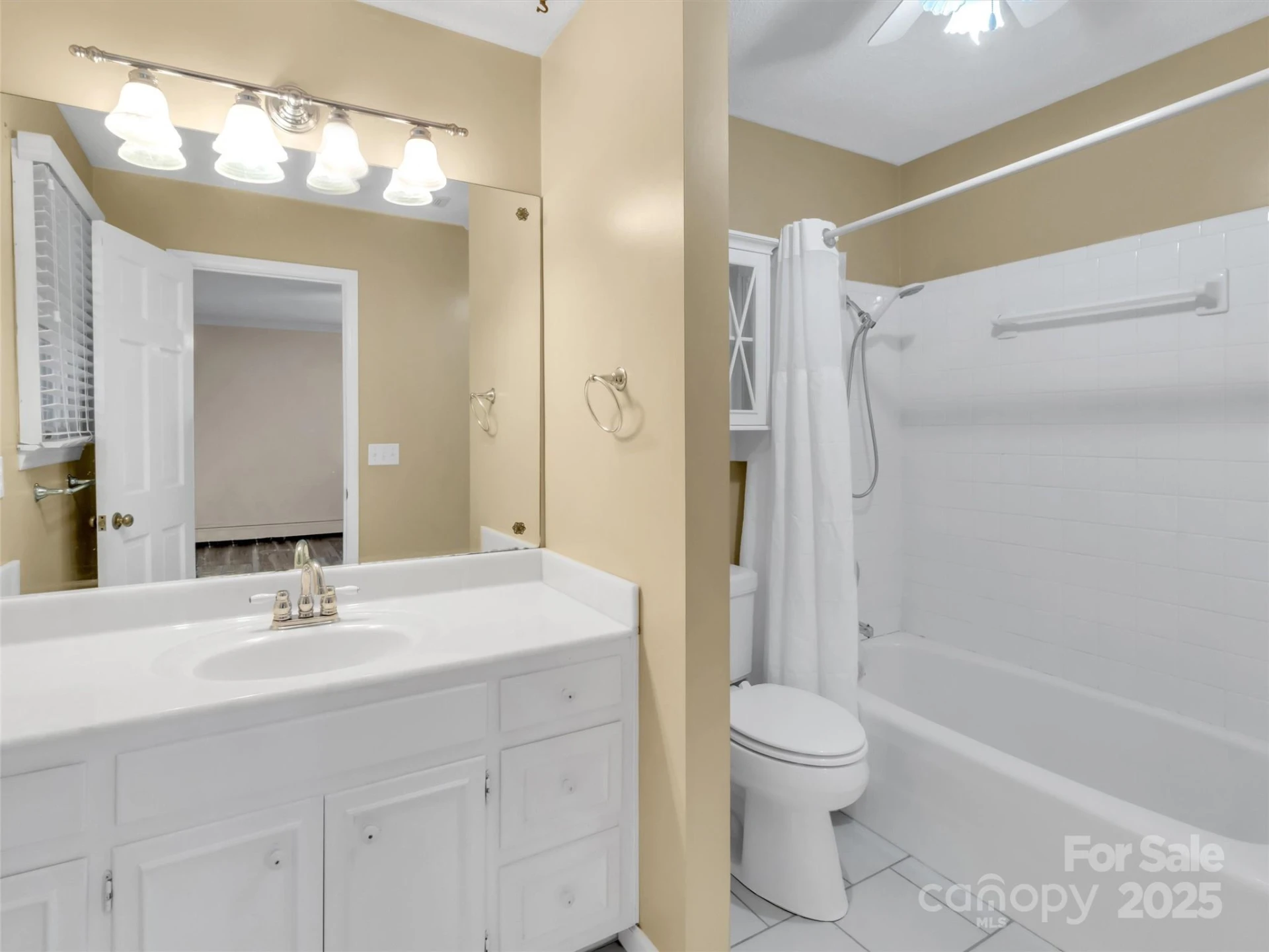 930 Scenic Circle - Photo 18