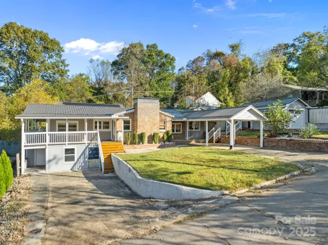 186 Joyner Avenue