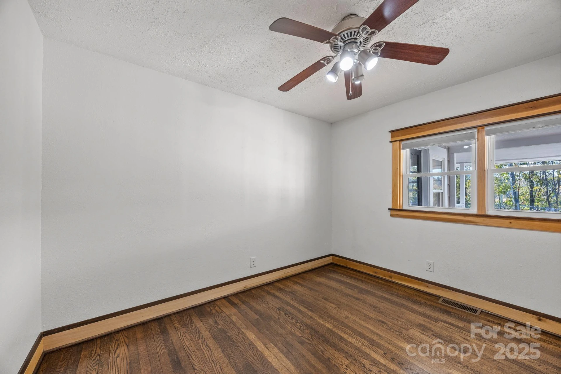 186 Joyner Avenue - Photo 34