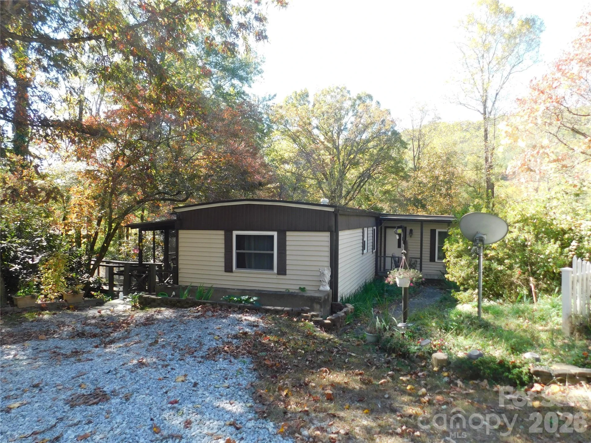 88 E Poplar Drive