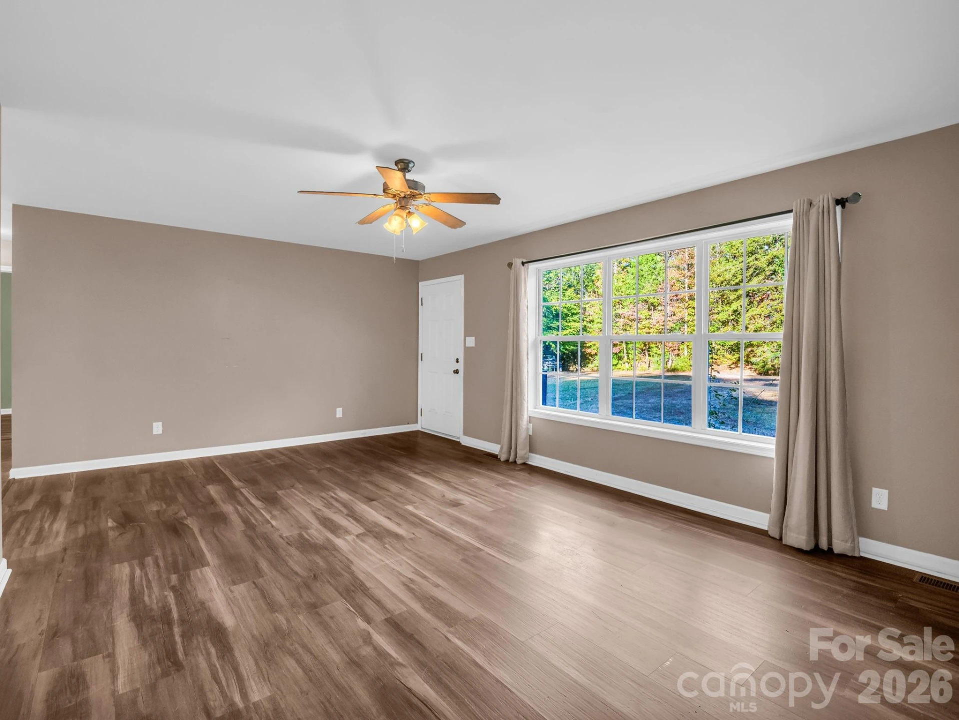 663 Landrum Road - Photo 3