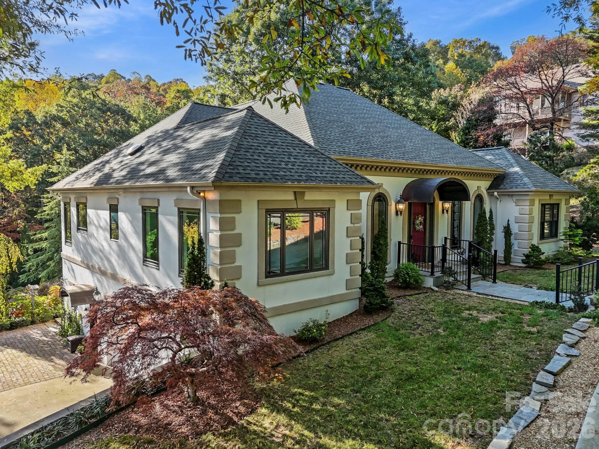 31 Ridge Drive S - Photo 2